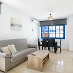 O Nautico Laxe Holiday home *